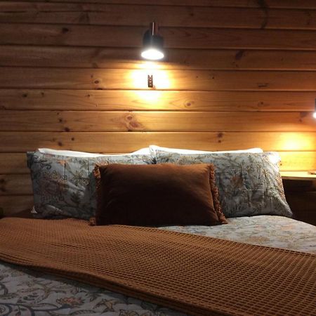Alpine Lodge Motel Ханмер-Спрингс Экстерьер фото