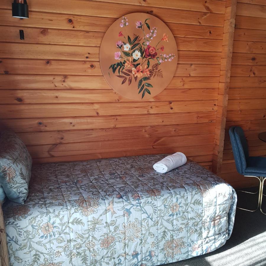 Alpine Lodge Motel Ханмер-Спрингс Экстерьер фото
